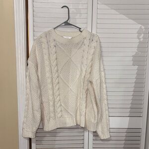 Time and Tru Ivory Cable Knit Sweater